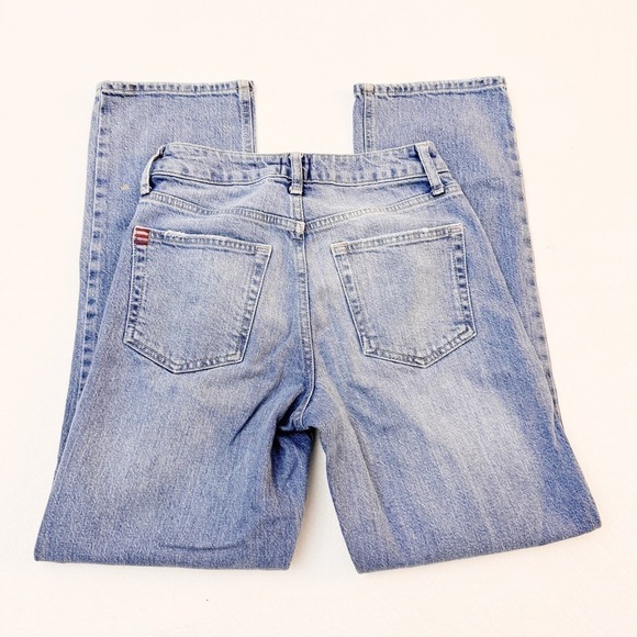 BDG Straight Skinny Light Wash Denim Jeans Ripped Details SZ26 - Picture 4 of 7